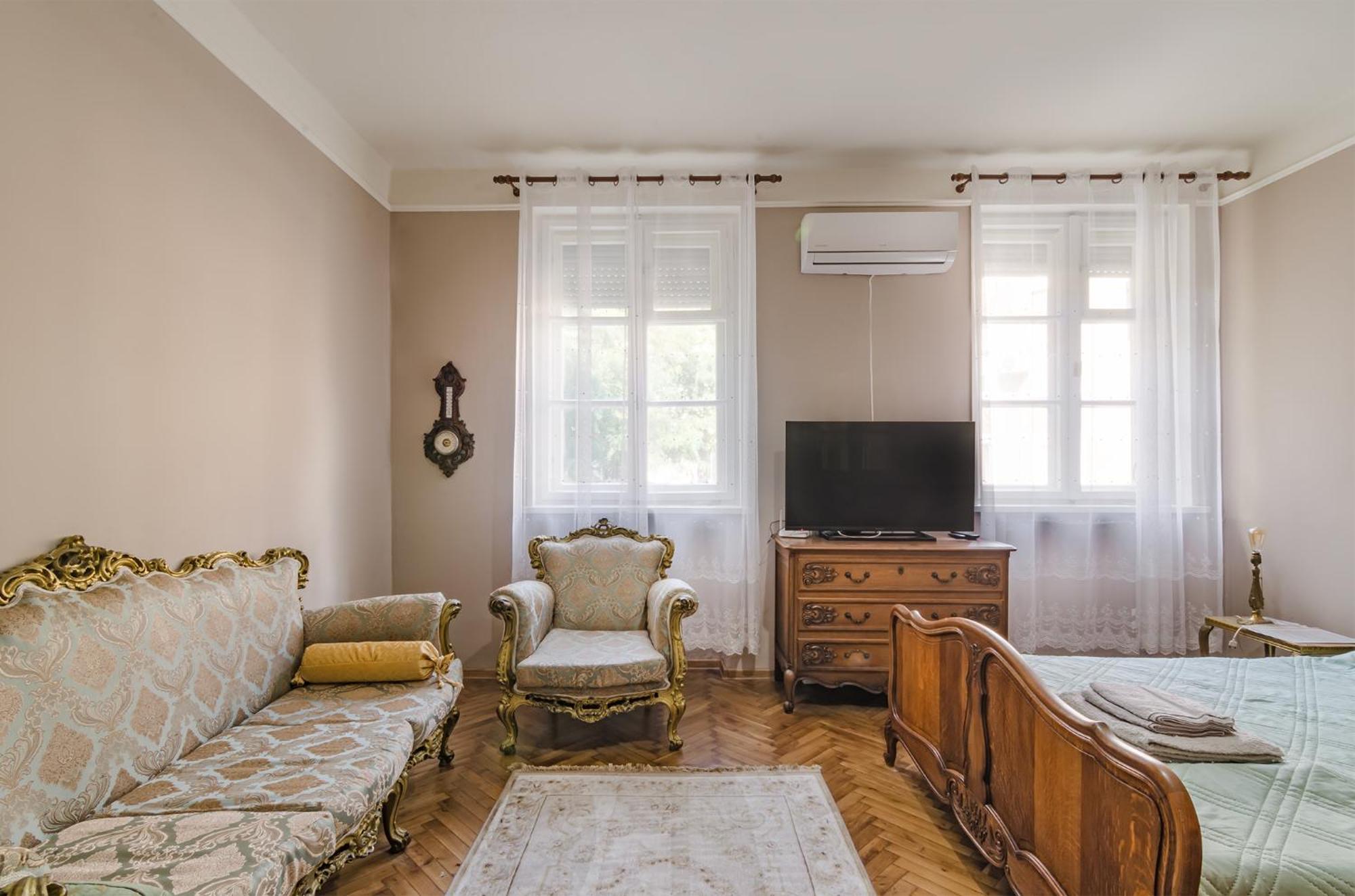 Апартамент Гардения Apartamento Varna Exterior foto